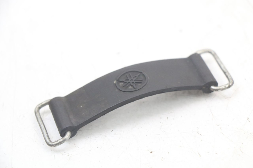 photo de PASEK DO ZESTAWU NARZĘDZIOWEGO YAMAHA FJR ABS 1300 (2006 - 2012) - Szczegół części