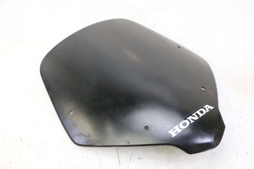 photo de SZYBA OCHRONNA HONDA CBF 125 (2009 - 2015) - Stan powierzchni