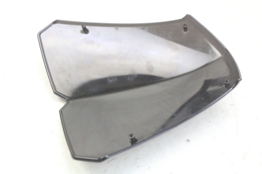 photo de SZYBA OCHRONNA PEUGEOT KISBEE 2T 50 (2010 - 2017) - Szczegół części