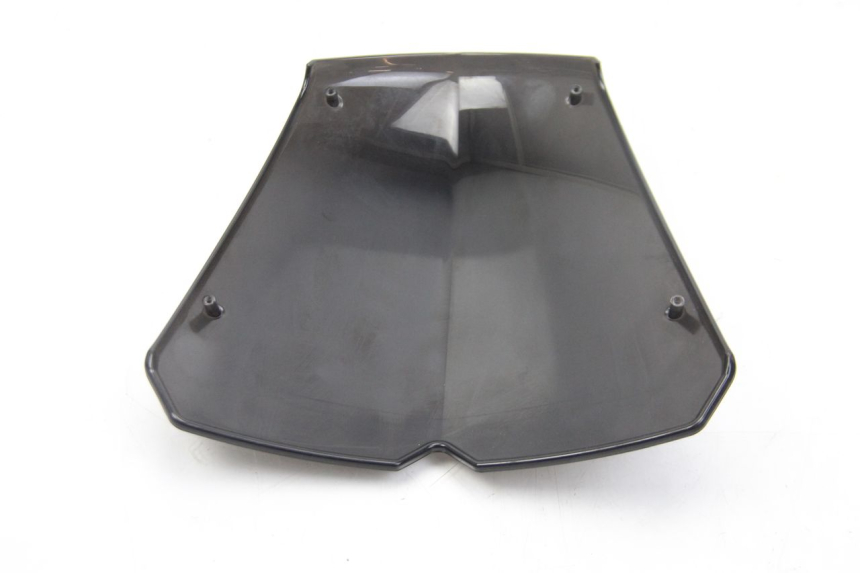 photo de SZYBA OCHRONNA PEUGEOT KISBEE 4T 50 (2018 - 2022) - Zoom stanu zużycia