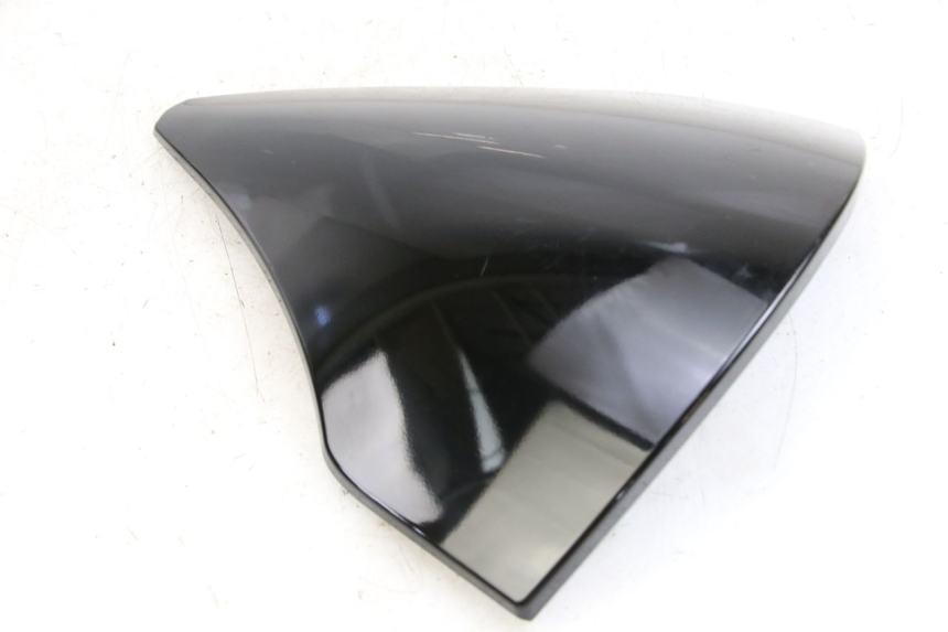 photo de SZYBA OCHRONNA PIAGGIO X10 125 (2012 - 2017) - Zbliżenie techniczne