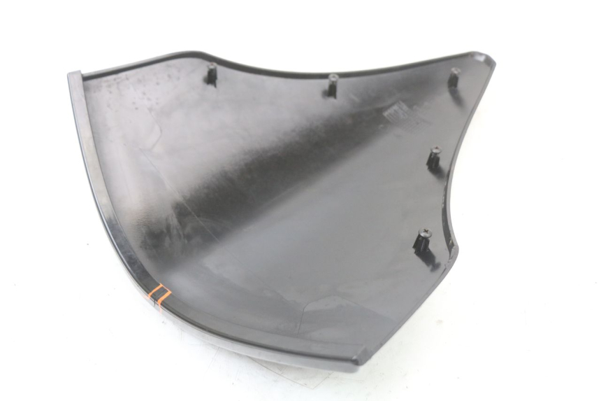 photo de SZYBA OCHRONNA PIAGGIO X10 125 (2012 - 2017) - Oznaczenia i referencje