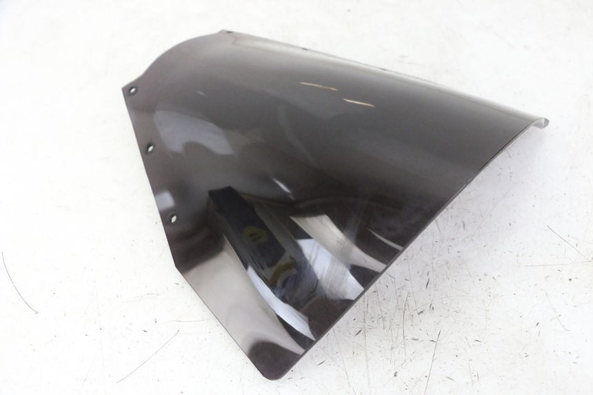 photo de SZYBA OCHRONNA YAMAHA FZS FAZER 600 (2001 - 2003) - Szczegóły charakterystyczne