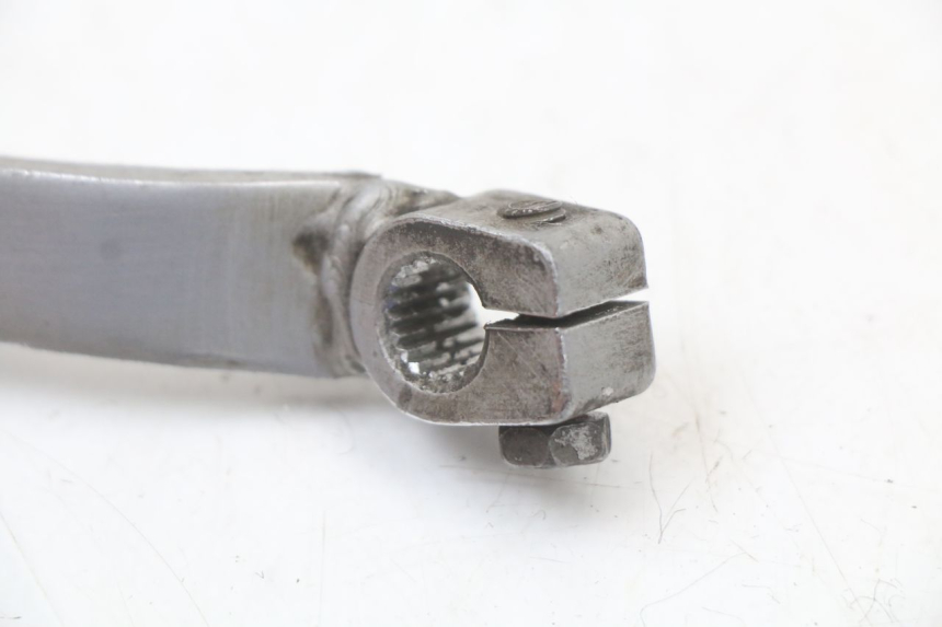 photo de PRZEŁĄCZNIK BIEGÓW SUZUKI GN 125 (1997 - 2000) - Zbliżenie techniczne