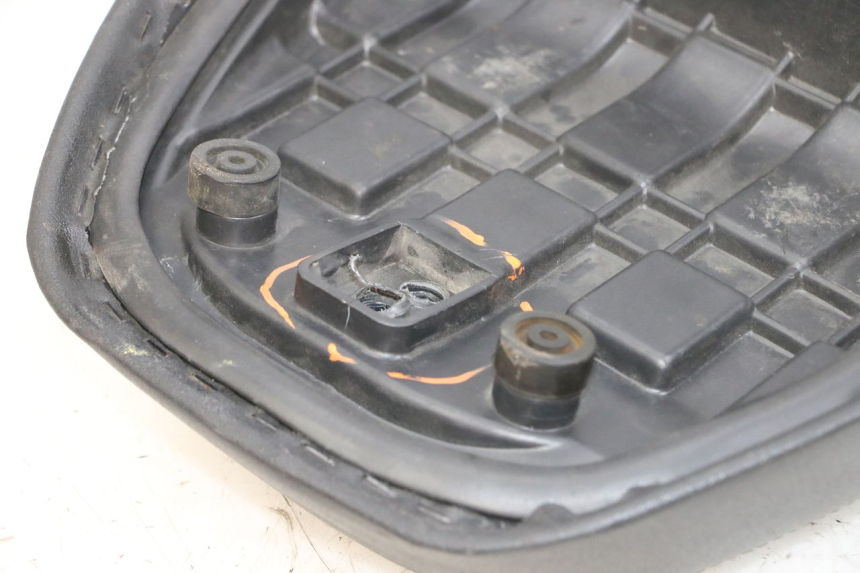 photo de SIEDZENIE KYMCO AGILITY 16+ 4T 50 (2018 - 2023) - Widok produktu