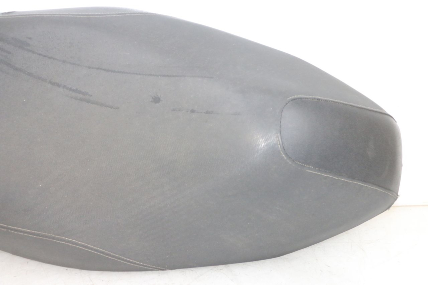 photo de SIEDZENIE KYMCO AGILITY 16+ 4T 50 (2018 - 2023) - Punkty mocowania