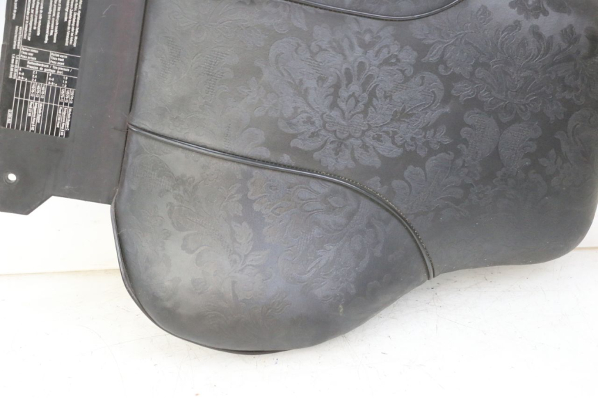 photo de TYŁ SIEDZENIA BMW C1 125 (2000 - 2003) - Szczegóły charakterystyczne