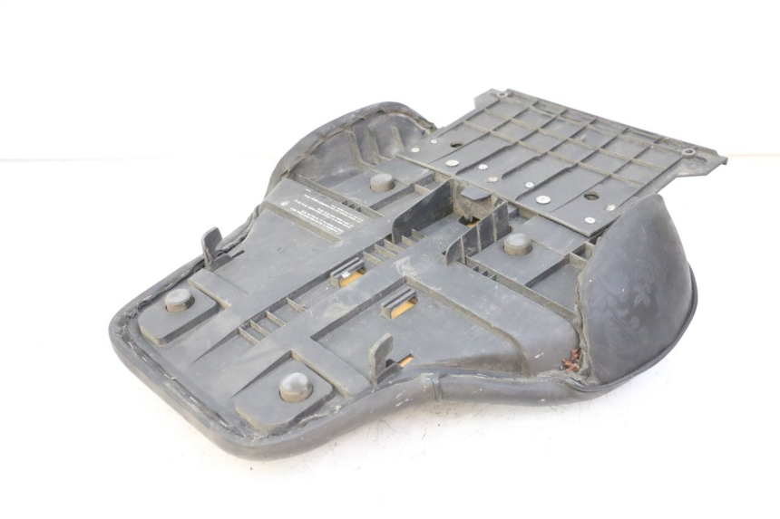 photo de TYŁ SIEDZENIA BMW C1 125 (2000 - 2003) - Zbliżenie techniczne