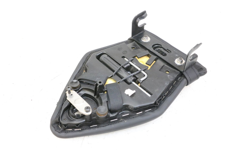 photo de TYŁ SIEDZENIA BMW S RR ABS S1000RR 1000 (2015 - 2018) - Zoom stanu zużycia