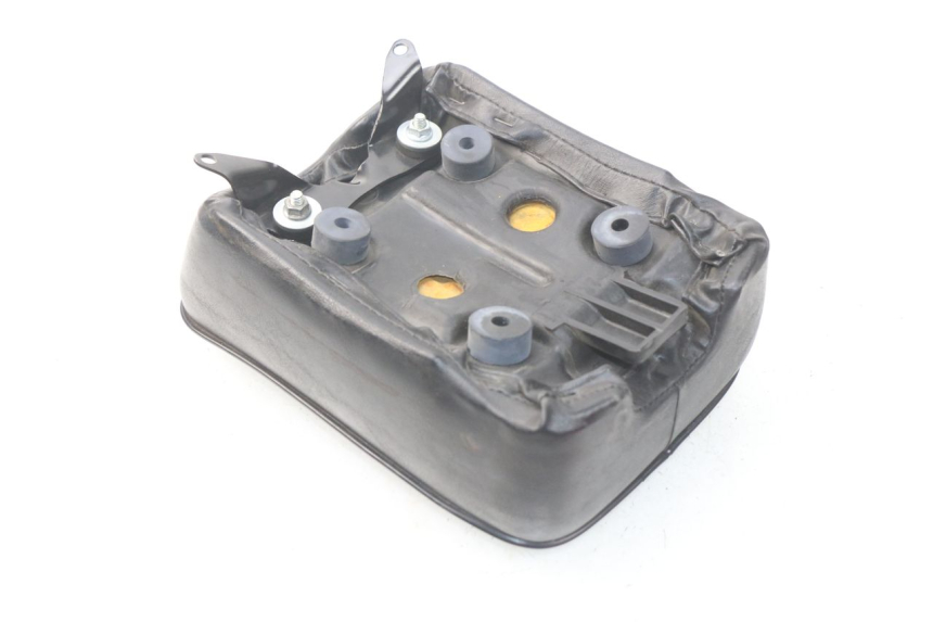 photo de SIEDZENIE TYLNE HONDA CA REBEL 125 (1995 - 2001) - Zbliżenie techniczne