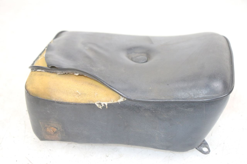 photo de SIEDZENIE TYLNE HONDA CA REBEL 125 (1995 - 2001) - Zbliżenie techniczne