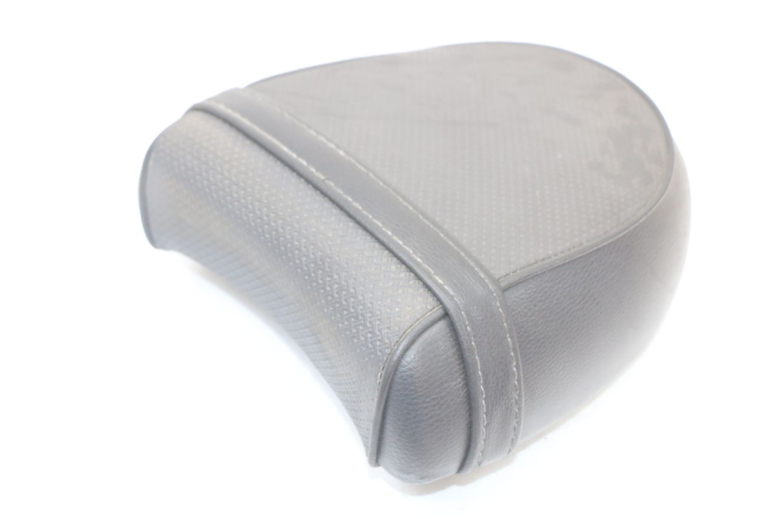 photo de TYŁ SIEDZENIA APRILIA CLASSIC 125 (1995 - 2001) - Inny kąt widzenia