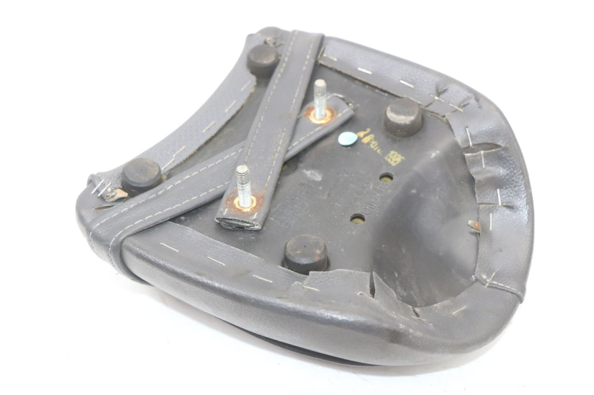 photo de TYŁ SIEDZENIA APRILIA CLASSIC 125 (1995 - 2001) - Stan powierzchni