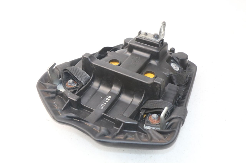 photo de TYŁ SIEDZENIA YAMAHA FZ8 800 (2010 - 2016) - Szczegół części