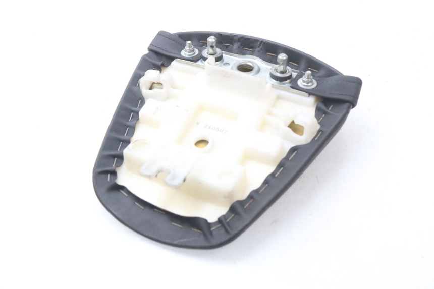 photo de SIEDZENIE TYLNE SUZUKI GSX-R GSXR 750 (2011 - 2016) - Zbliżenie techniczne