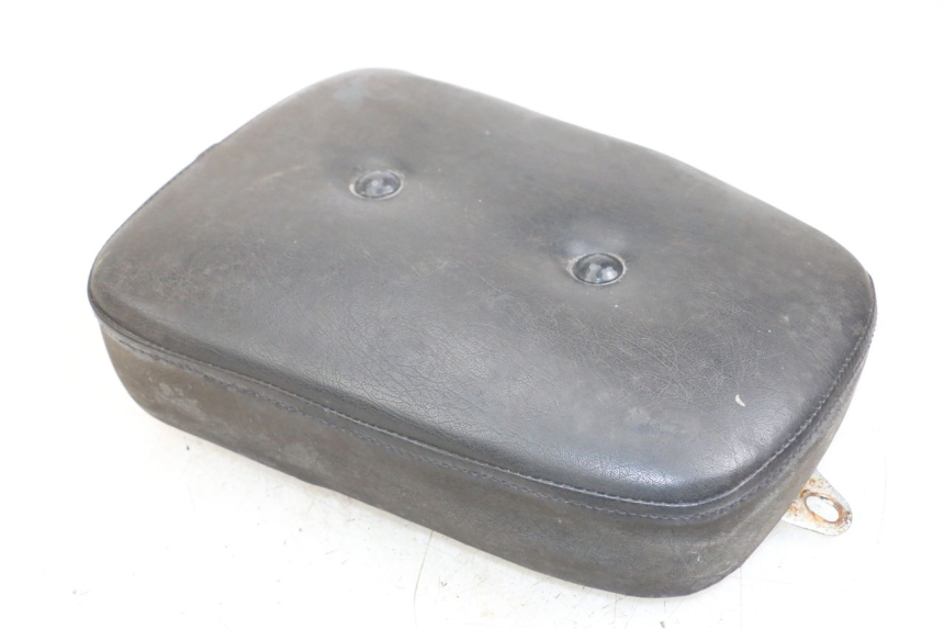 photo de TYŁ SIEDZENIA JINLUN JL HIGHLANDER 125 (2007 - 2015) - Widok główny