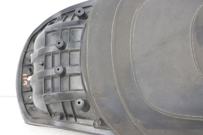 photo de TYŁ SIEDZENIA PEUGEOT SATELIS 125 (2013 - 2018) - Widok główny