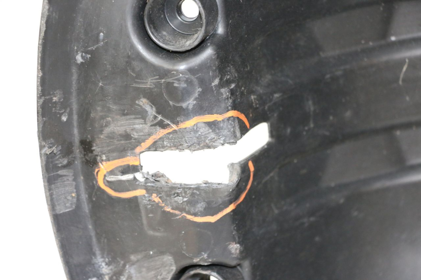 photo de TYŁ SIEDZENIA PEUGEOT SATELIS 125 (2013 - 2018) - Oznaczenia i referencje