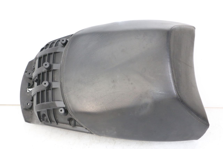 photo de TYŁ SIEDZENIA PEUGEOT SATELIS COMPRESSOR K15 125 (2006 - 2009) - Widok główny