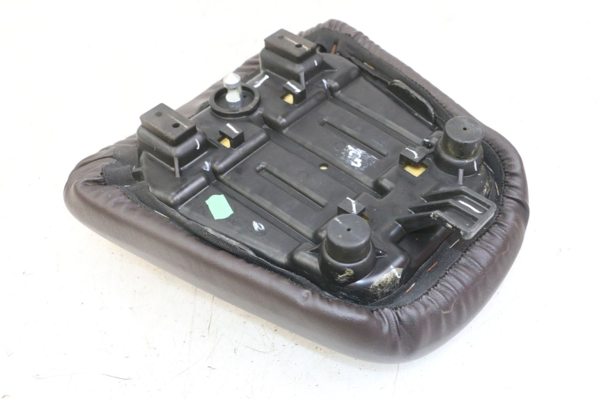 photo de TYLNE SIEDZENIE ROYAL ENFIELD HYMALAYAN 410 (2016 - 2023) - Zoom stanu zużycia