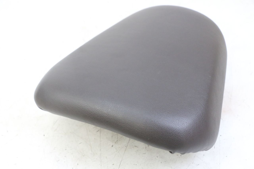 photo de TYLNE SIEDZENIE ROYAL ENFIELD HYMALAYAN 410 (2016 - 2023) - Punkty mocowania