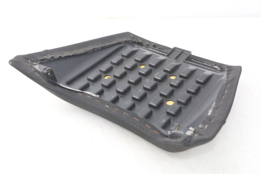 photo de TYŁ SIEDZENIA DAELIM S2 FI 125 (2008 - 2017) - Zbliżenie techniczne