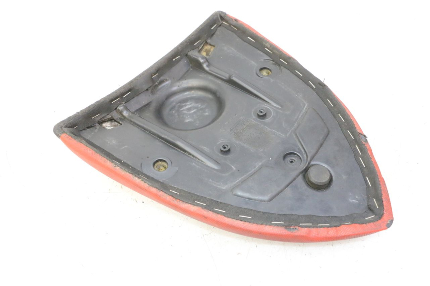 photo de TYŁ SIEDZENIA APRILIA SR R 2T LC 50 (2018 - 2021) - Inny kąt widzenia