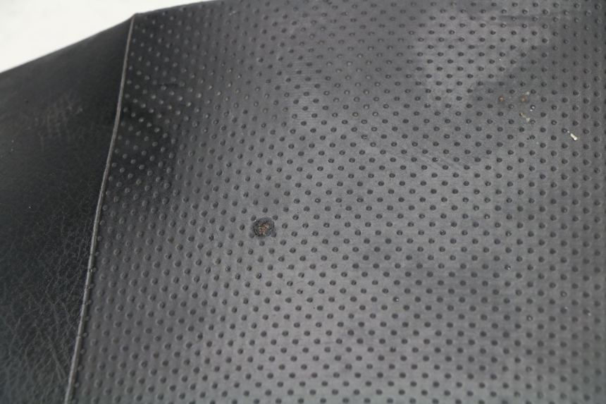 photo de TYŁ SIEDZENIA YAMAHA YP MAJESTY ABS 400 (2007 - 2009) - Inny kąt widzenia