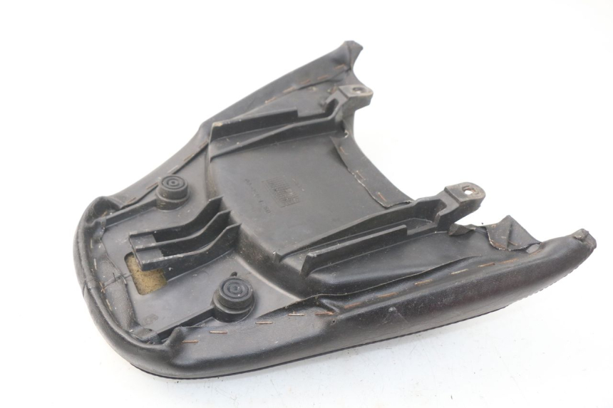 photo de TYŁ SIEDZENIA YAMAHA YP MAJESTY 125 (1998 - 2001) - Zoom stanu zużycia