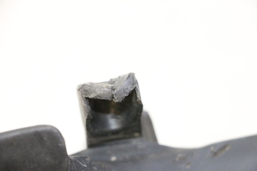 photo de TYŁ SIEDZENIA YAMAHA YP MAJESTY 125 (2002 - 2006) - Inny kąt widzenia