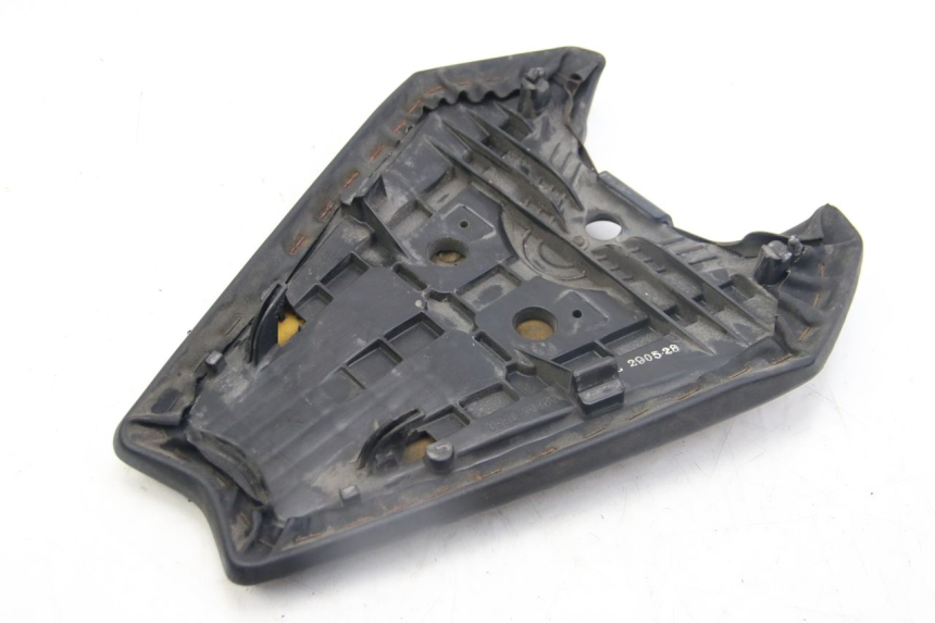 photo de SIEDZENIE TYLNE KAWASAKI Z ABS 1000 (2014 - 2020) - Stan powierzchni