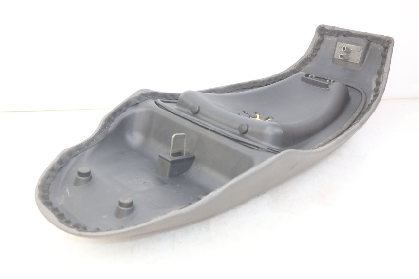 photo de SIEDZENIE ECCITY ARTELEC 670 1 (2013 - 2017) - Oznaczenia i referencje