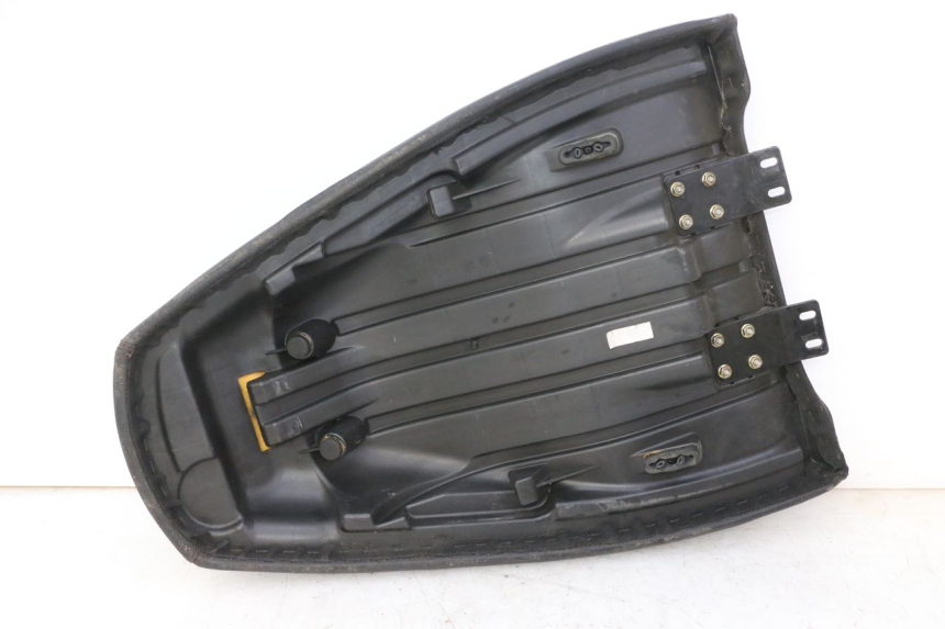 photo de SIODŁO PRZEDNIE QUADRO 4 4D 350 (2015 - 2018) - Stan powierzchni