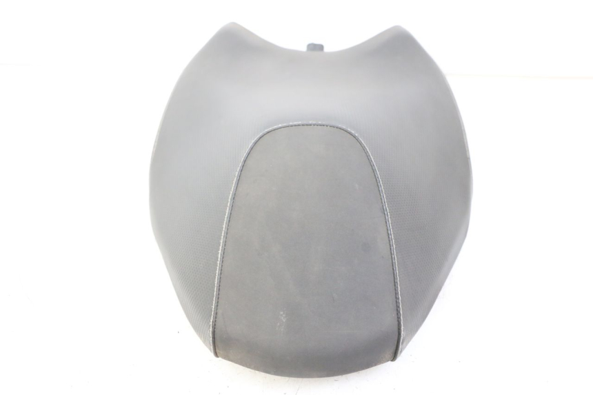 photo de SIODŁO PRZEDNIE YAMAHA AEROX NAKED 2T 50 (2013 - 2017) - Szczegóły charakterystyczne