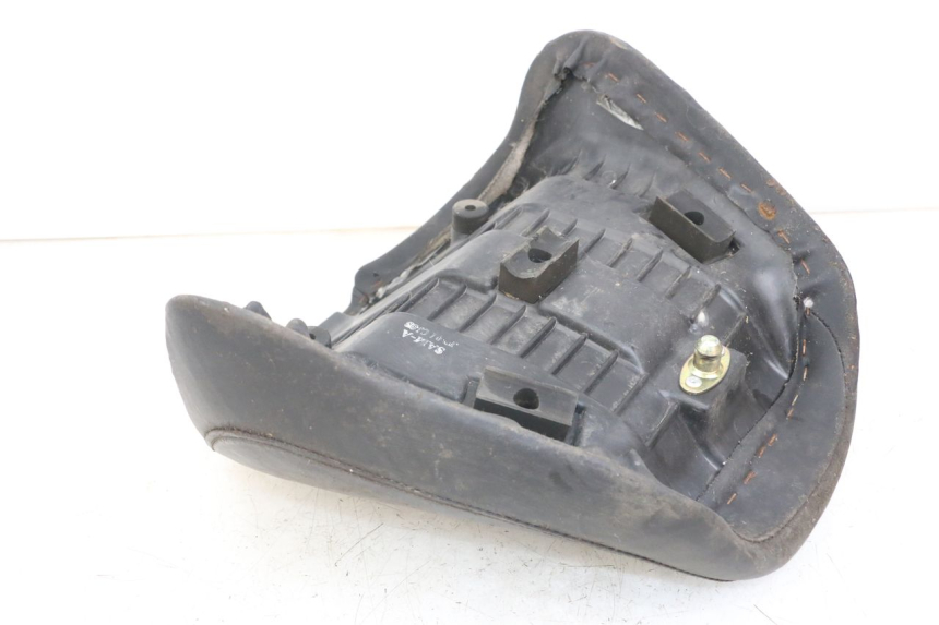 photo de SIODŁO PRZEDNIE HYOSUNG GV AQUILA 125 (2000 - 2009) - Zoom stanu zużycia