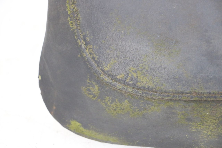 photo de SIODŁO PRZEDNIE HYOSUNG GV AQUILA 125 (2000 - 2009) - Punkty mocowania