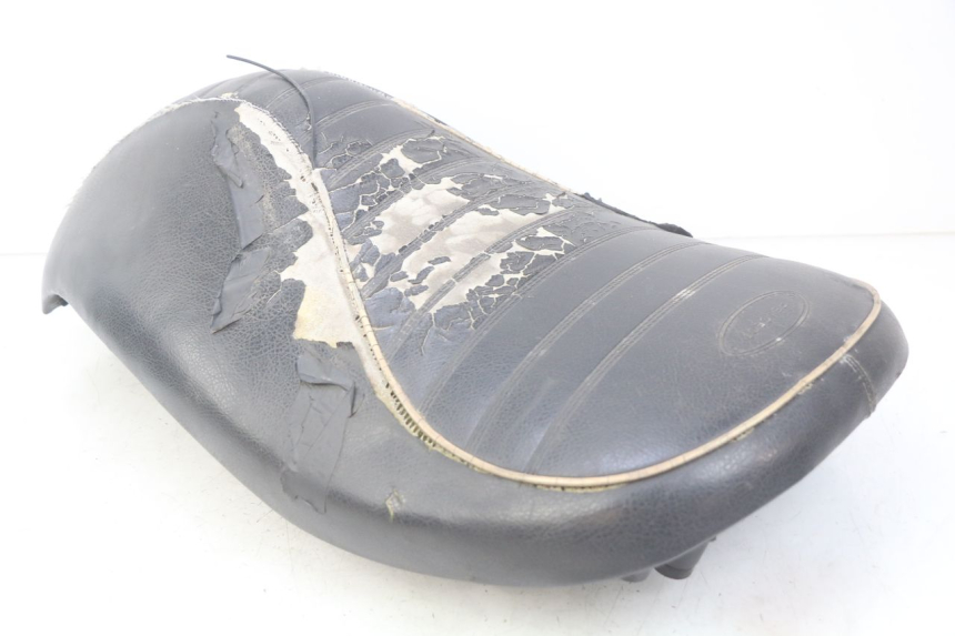 photo de SIEDZENIE PRZEDNIE PEUGEOT DJANGO 2T 50 (2014 - 2019) - Zbliżenie techniczne