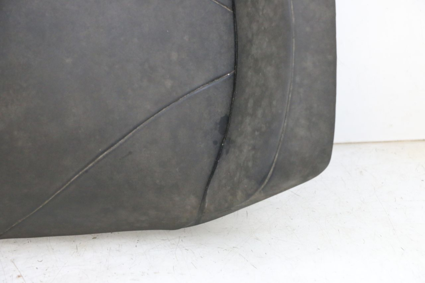 photo de SIODŁO PRZEDNIE YAMAHA FJR ABS 1300 (2006 - 2012) - Szczegóły charakterystyczne