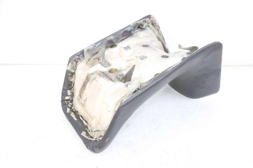 photo de SIODŁO PRZEDNIE KAWASAKI GPX R WARBIRD 600 (1988 - 1993) - Zoom stanu zużycia