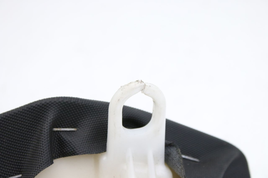 photo de SIEDZENIE PRZEDNIE SUZUKI GSX-R GSXR 750 (2011 - 2016) - Szczegół części