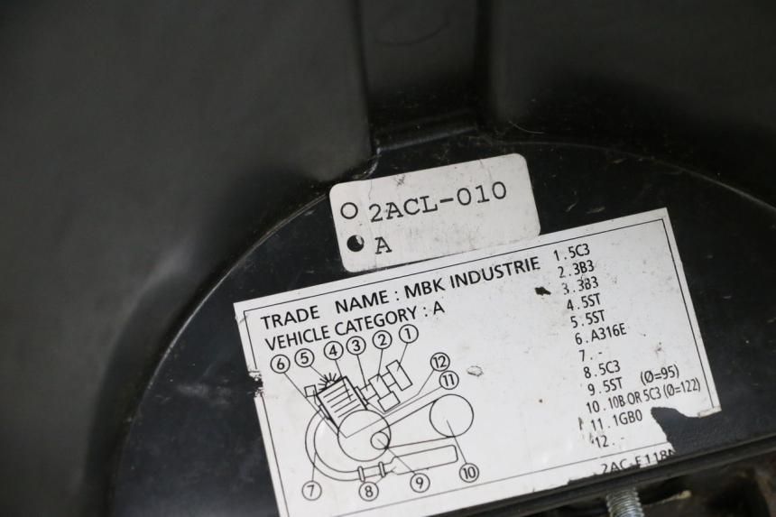 photo de SELLE AVANT YAMAHA NEOS NEO'S 4T 50 (2008 - 2016) - Inny kąt widzenia