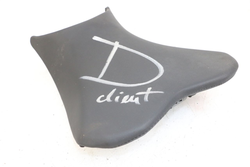 photo de SIODŁO PRZEDNIE KAWASAKI NINJA 400 (2018 - 2023) - Zbliżenie techniczne