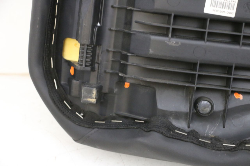 photo de SIODŁO PRZEDNIE BMW R GS 1250 (2021 - 2024) - Struktura - zbliżenie