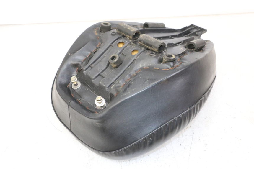 photo de SIEDZENIE PRZEDNIE REGAL RAPTOR RAXTER 2 125 (2007 - 2015) - Widok ogólny