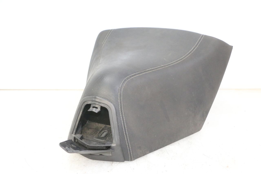 photo de SIODŁO PRZEDNIE PEUGEOT SATELIS 125 (2013 - 2018) - Zoom stanu zużycia