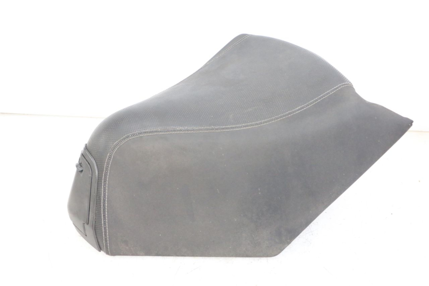 photo de SIODŁO PRZEDNIE PEUGEOT SATELIS 125 (2013 - 2018) - Oznaczenia i referencje