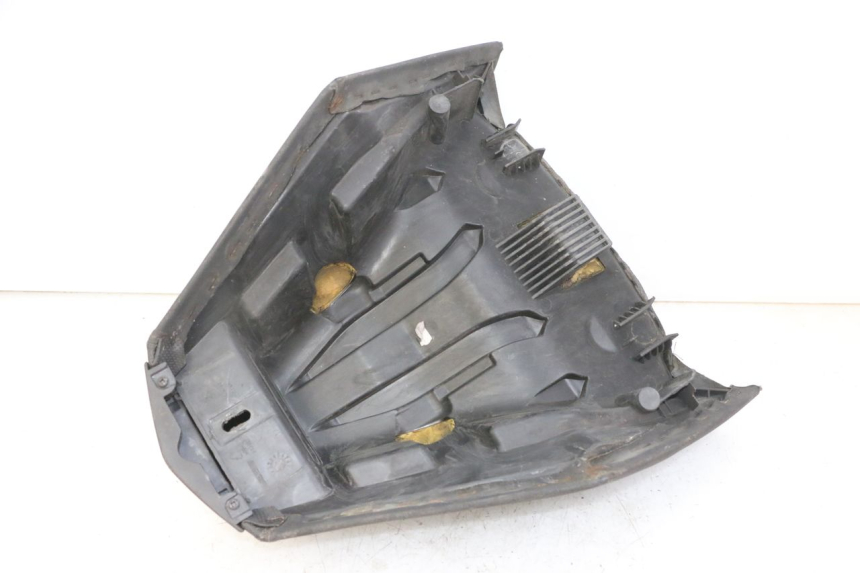 photo de SIODŁO PRZEDNIE PEUGEOT SATELIS 125 (2013 - 2018) - Zoom stanu zużycia