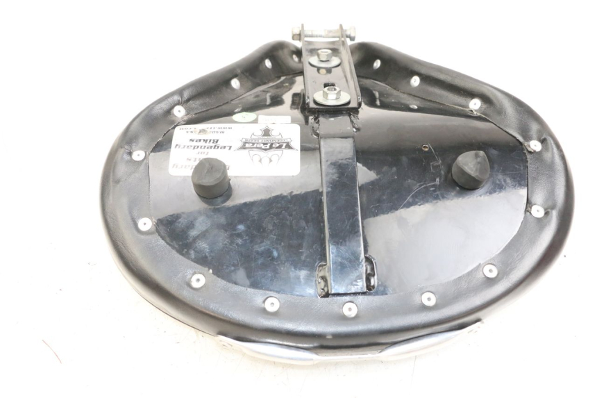 photo de SIODŁO PRZEDNIE HARLEY DAVIDSON SPORTSTER XL CUSTOM 1200 (2003 - 2004) - Inny kąt widzenia