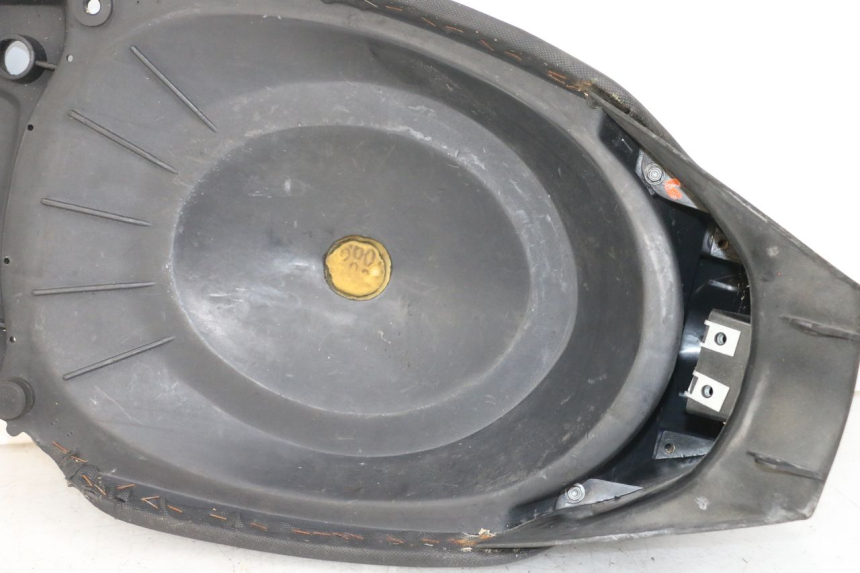 photo de SIODŁO PRZEDNIE APRILIA SR CARB LC 2T 50 (2004 - 2012) - Widok ogólny