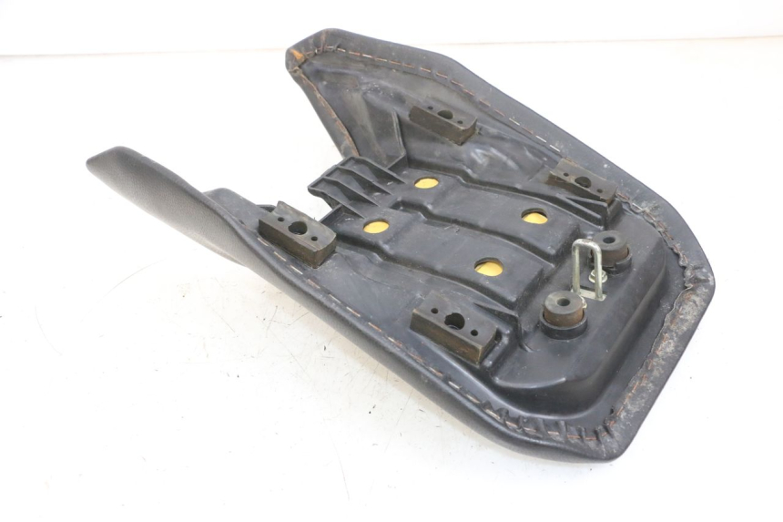 photo de SIEDZENIE PRZEDNIE DAELIM VJ ROADWIN FI 125 (2008 - 2017) - Inny kąt widzenia